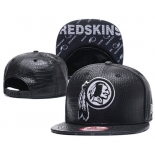 NHL Chicago Blackhawks Team Logo Black Snapback Adjustable Hat GS1101