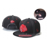 NHL Chicago Blackhawks Team Logo Reflective Black Snapback Adjustable Hat GS1102