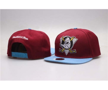 NHL Anaheim Ducks hats 8