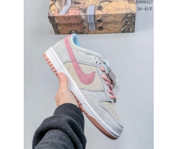 Wholesale Cheap SB Dunk Low Dunk Series Shoes Mens Womens Designer Sport Sneakers size 36-45 (43) 