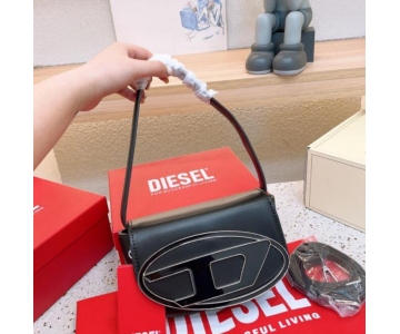 DIESEL ladies bag classic trend 2023 new Cygnus White UNI jingle bag super fire series fashion Joker portable shoulder bag (3)