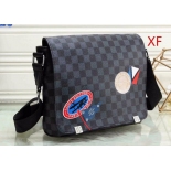 Women Luxurys Designers Bags Crossbody High Quality Handbags Womens Purses Shoulder Shopping Totes Bag (122)