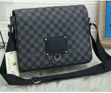 Women Luxurys Designers Bags Crossbody High Quality Handbags Womens Purses Shoulder Shopping Totes Bag (22)