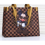 Women Luxurys Designers Bags Crossbody High Quality Handbags Womens Purses Shoulder Shopping Totes Bag (5)